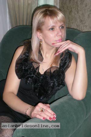 Services Russian Women Brides Online 32