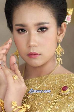 201624 - Pattamat Age: 24 - Thailand