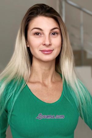205168 - Maryna Age: 47 - Ukraine