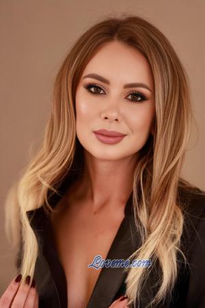 214983 - Yulia Age: 38 - Ukraine