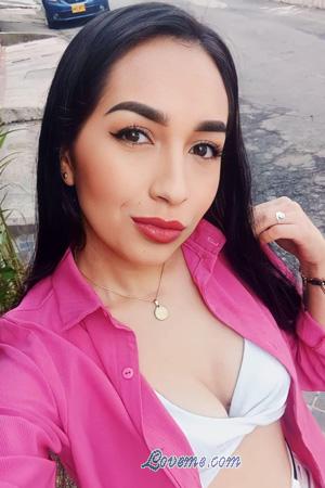 215846 - Angie Age: 29 - Colombia