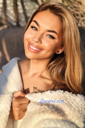 220302 - Kateryna Age: 22 - Ukraine