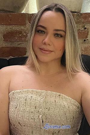 226413 - Iseth Age: 39 - Colombia