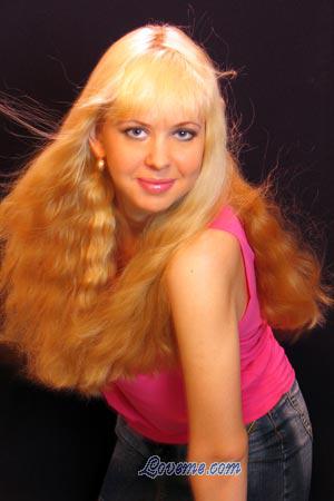 83184 - Larisa Age: 27 - Russia