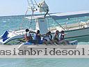 cartagena-women-boat-1104-41