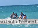 cartagena-women-boat-1104-43