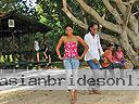 cartagena-women-boat-1104-49